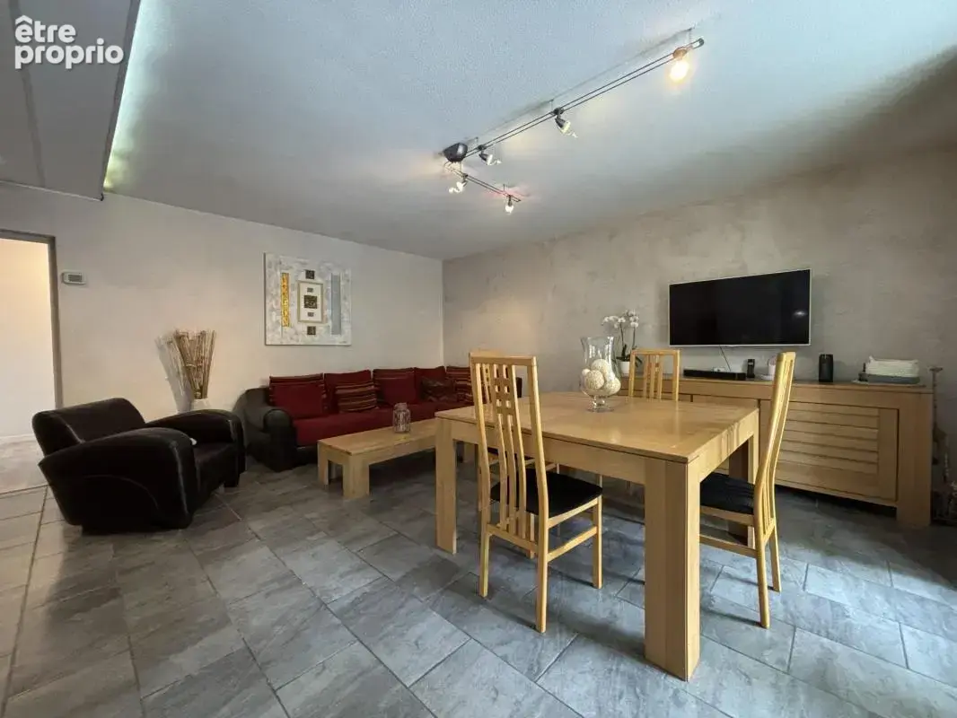 Appartement T4 - photo 2