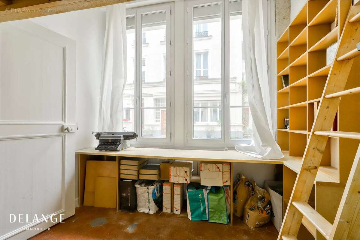 Appartement à PARIS-18E