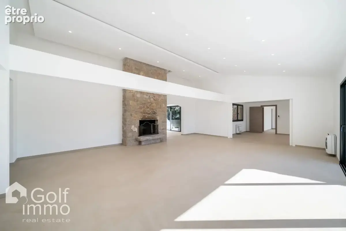 Villa de charme en pierre  plain-pied  300 m² 7000 m² du terrain  Piscine balinaise - photo 12