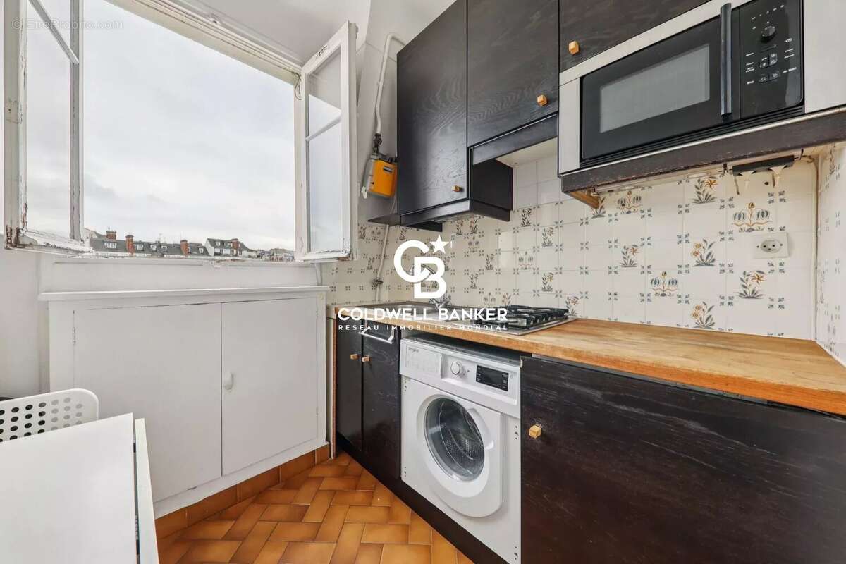 Appartement à PARIS-7E