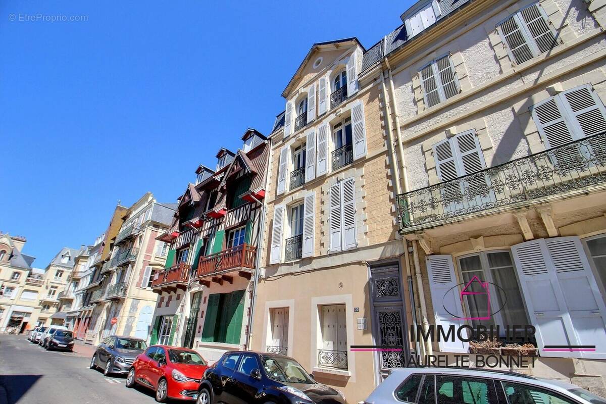 Appartement à TROUVILLE-SUR-MER