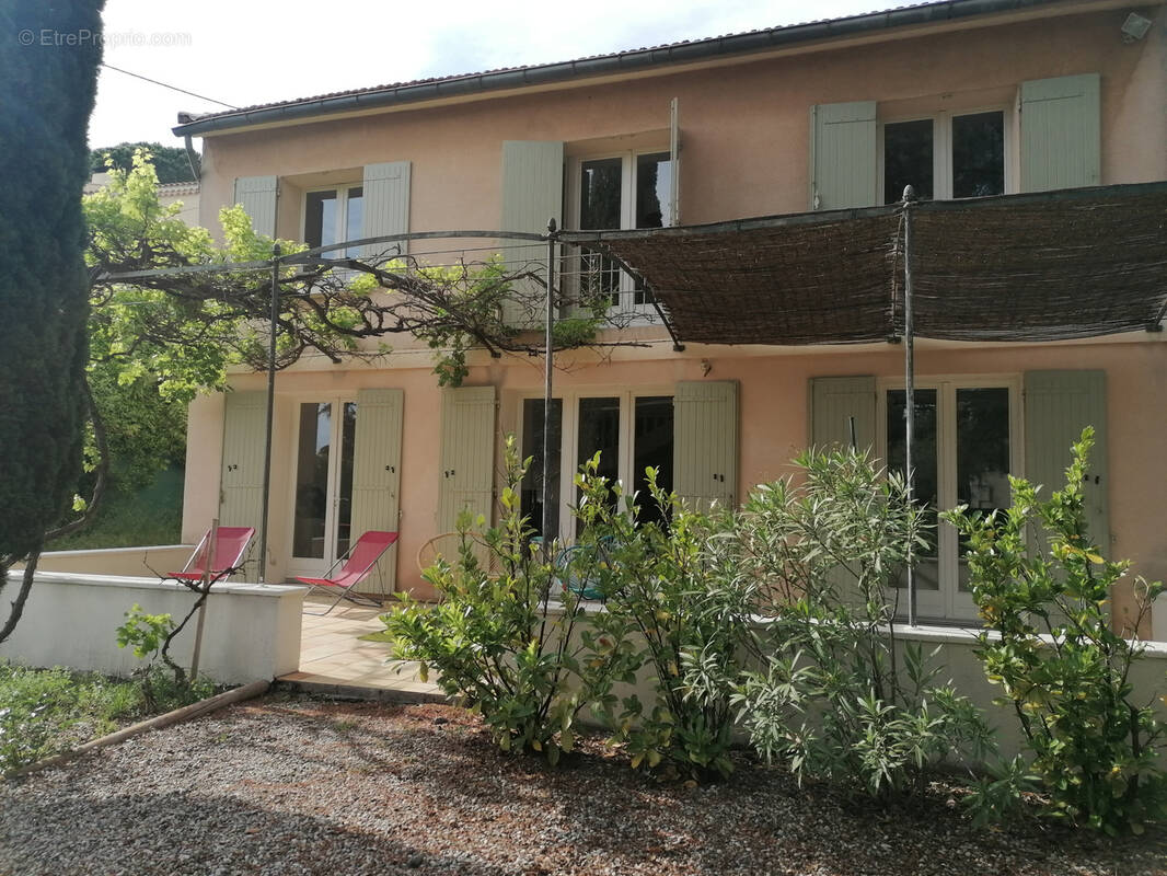 Maison à LES ANGLES