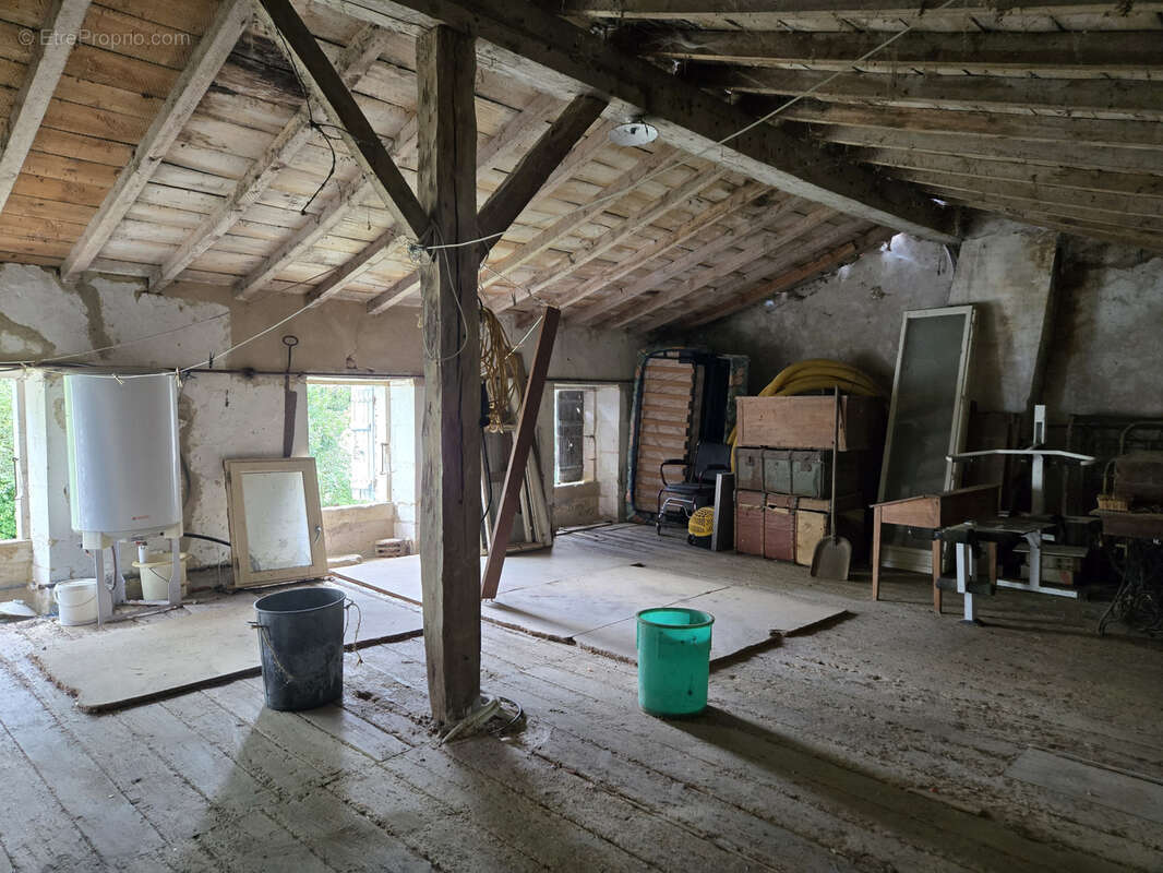 Maison à BREUIL-MAGNE