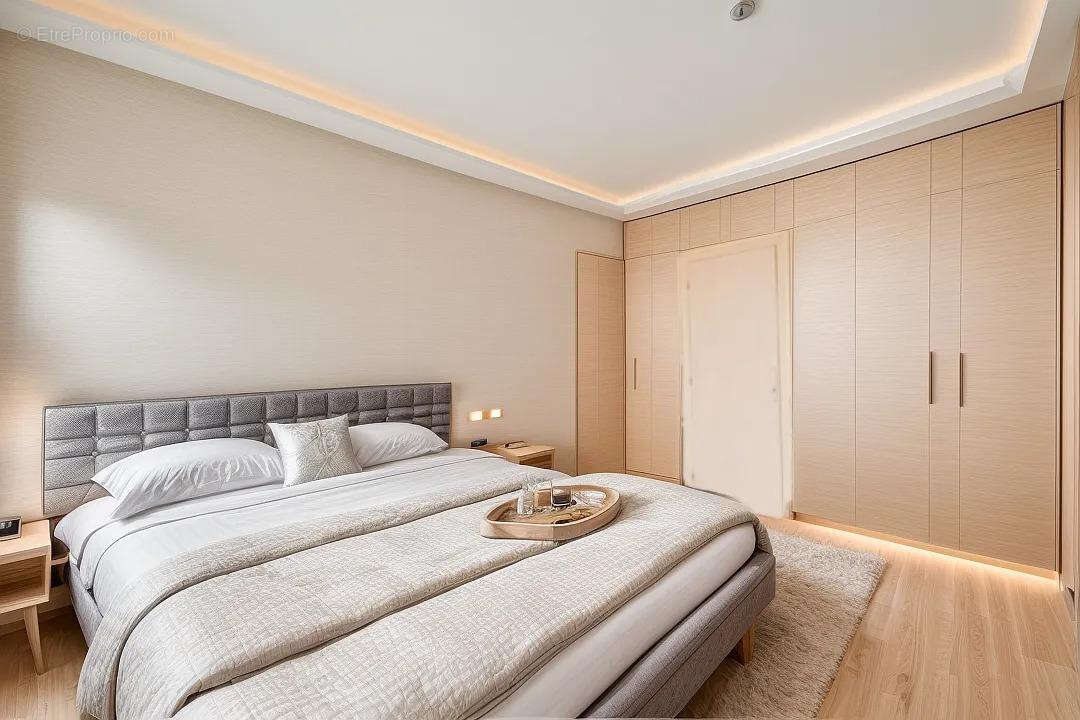 Appartement à COURBEVOIE