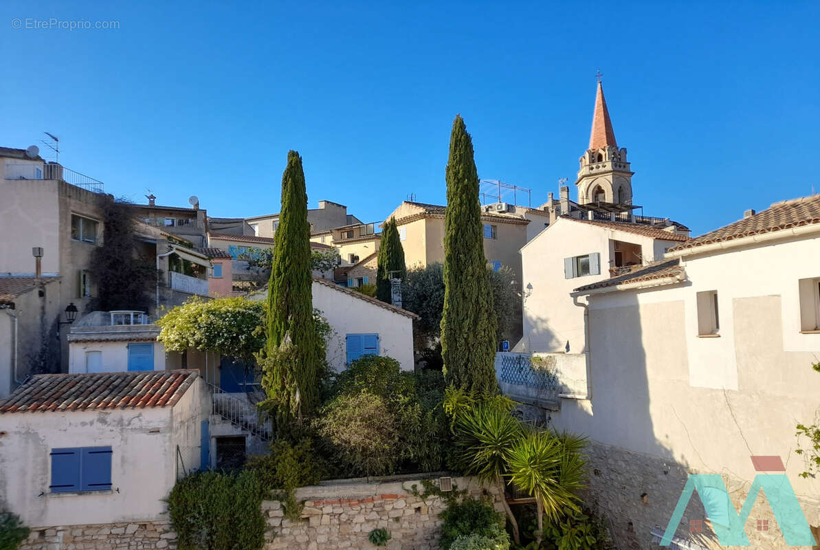 Maison à LA CADIERE-D'AZUR