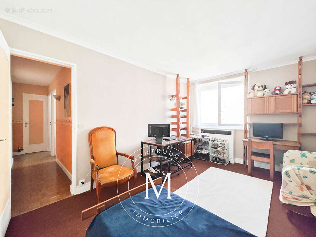 Appartement à MONTROUGE