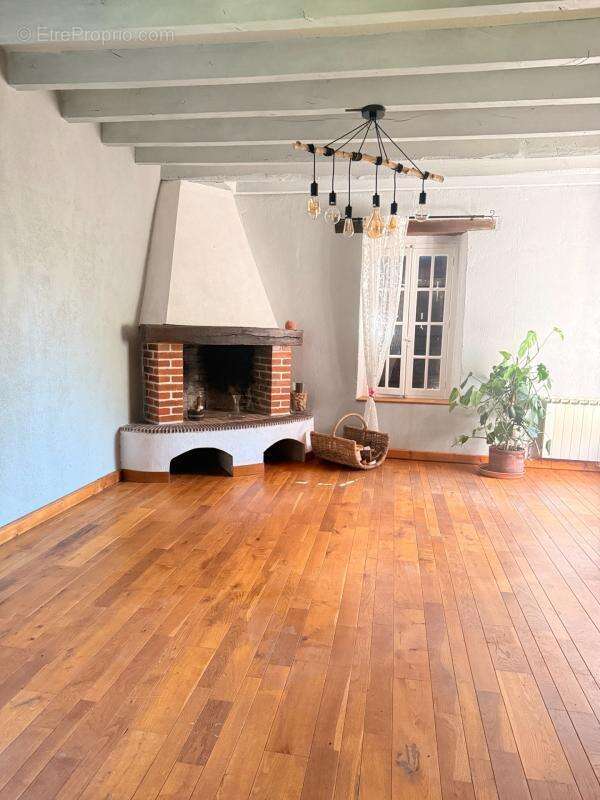 MAGNIFIQUE Moulin de Peurousseau 142m², 4 chambres sur terrain de 4663m² 149 000 € - photo 8