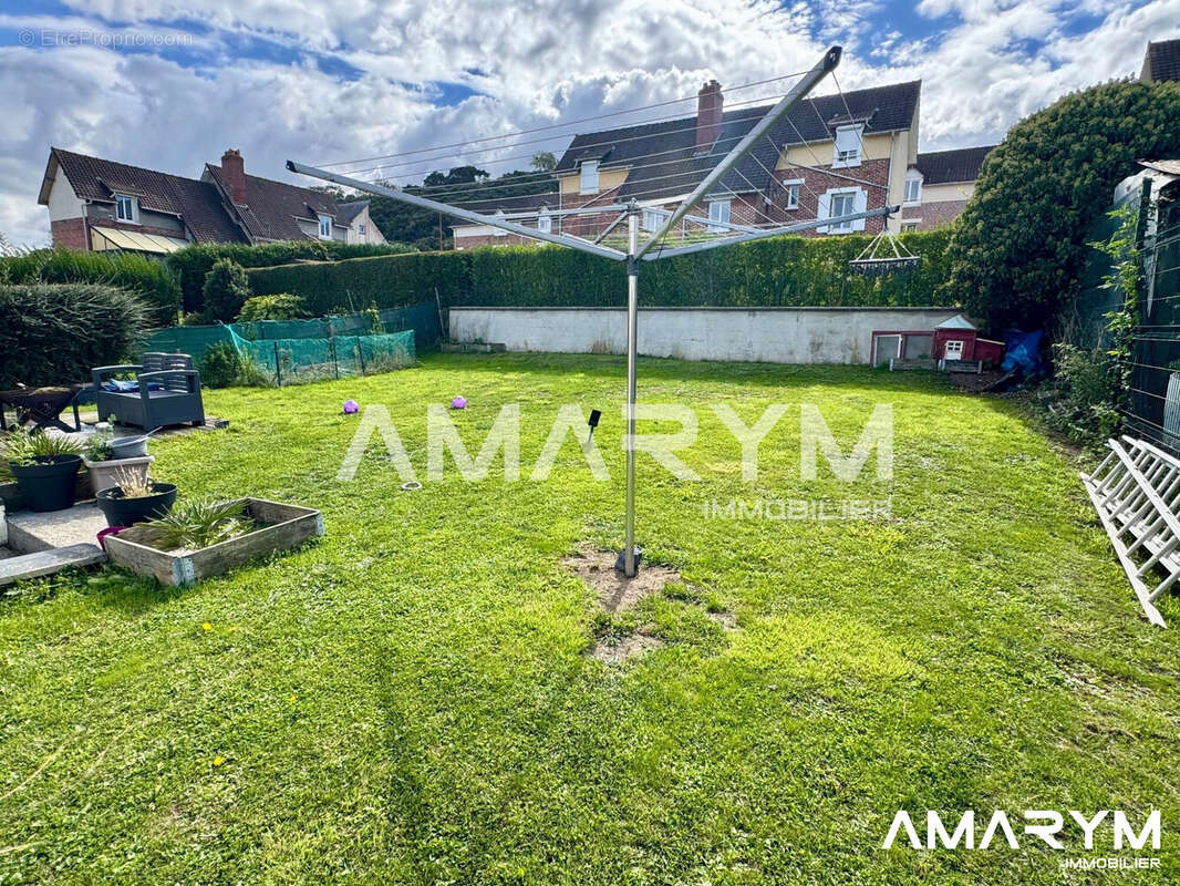 Maison à ROUXMESNIL-BOUTEILLES