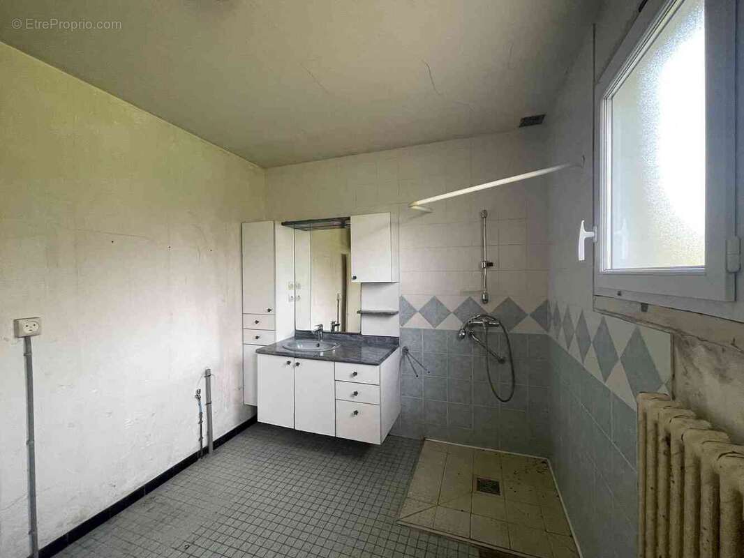 Maison à LES HERBIERS