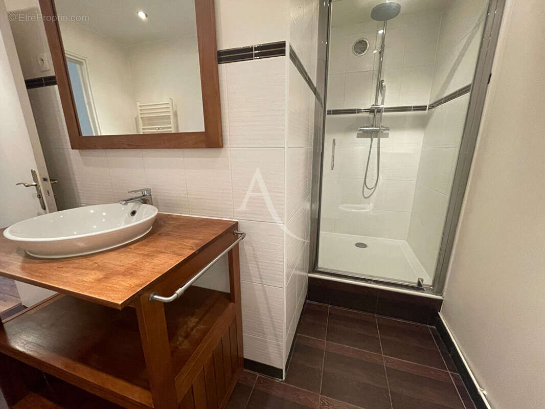 Appartement à NOGENT-SUR-MARNE