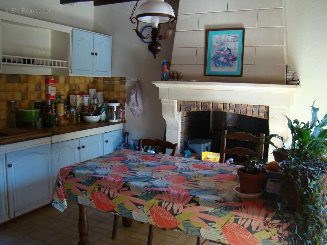 Champagne st hilaire - photo 3
