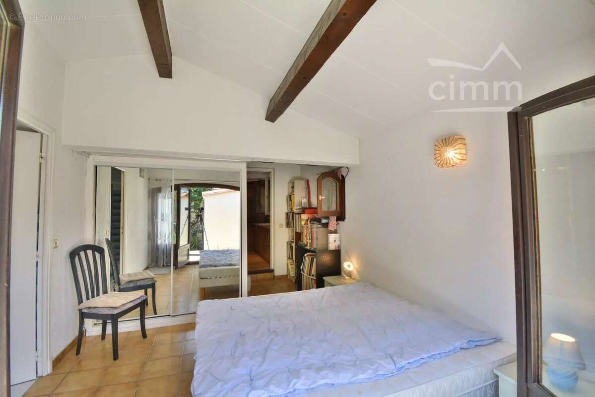 Vente - saint cyprien plage - belle villa 4 faces  - piscine - 6 pieces - 66750 - pyrenees orientales - region occitanie - photo 11