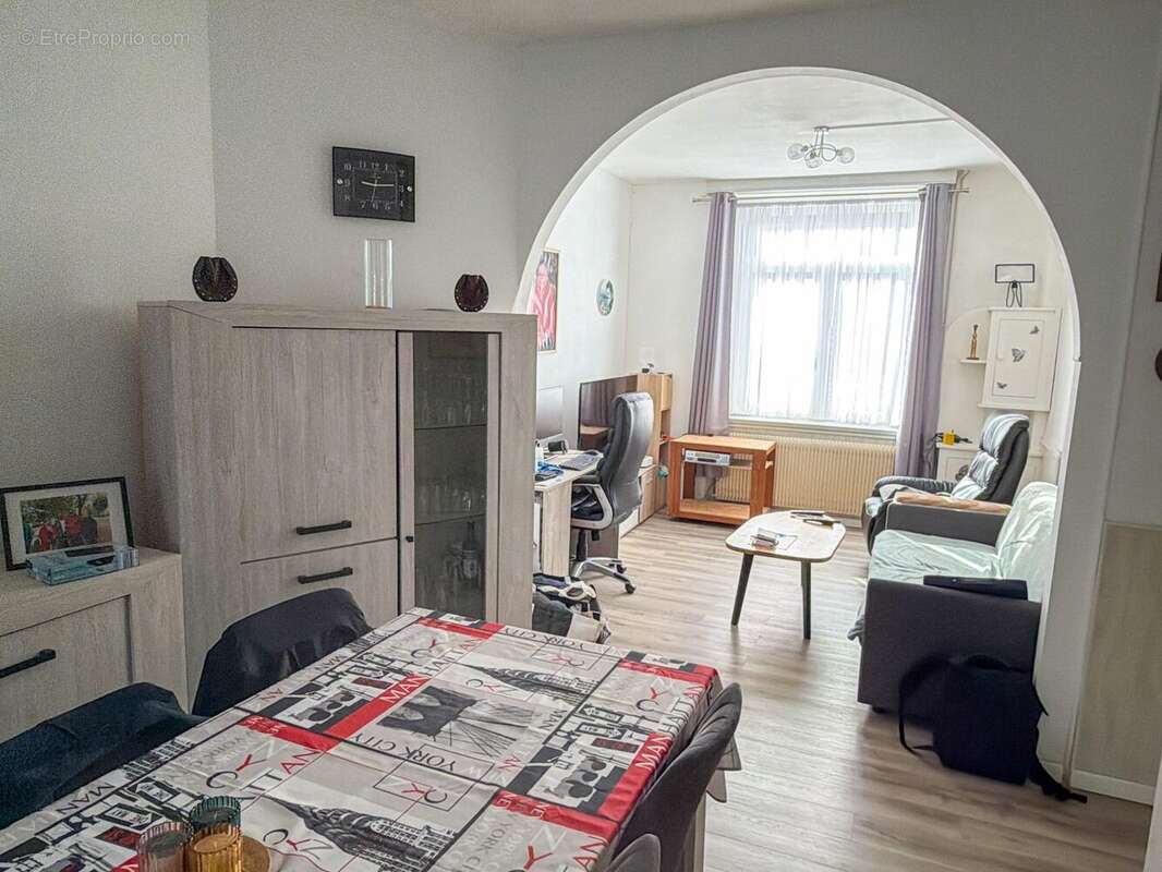 Maison à LYS-LEZ-LANNOY