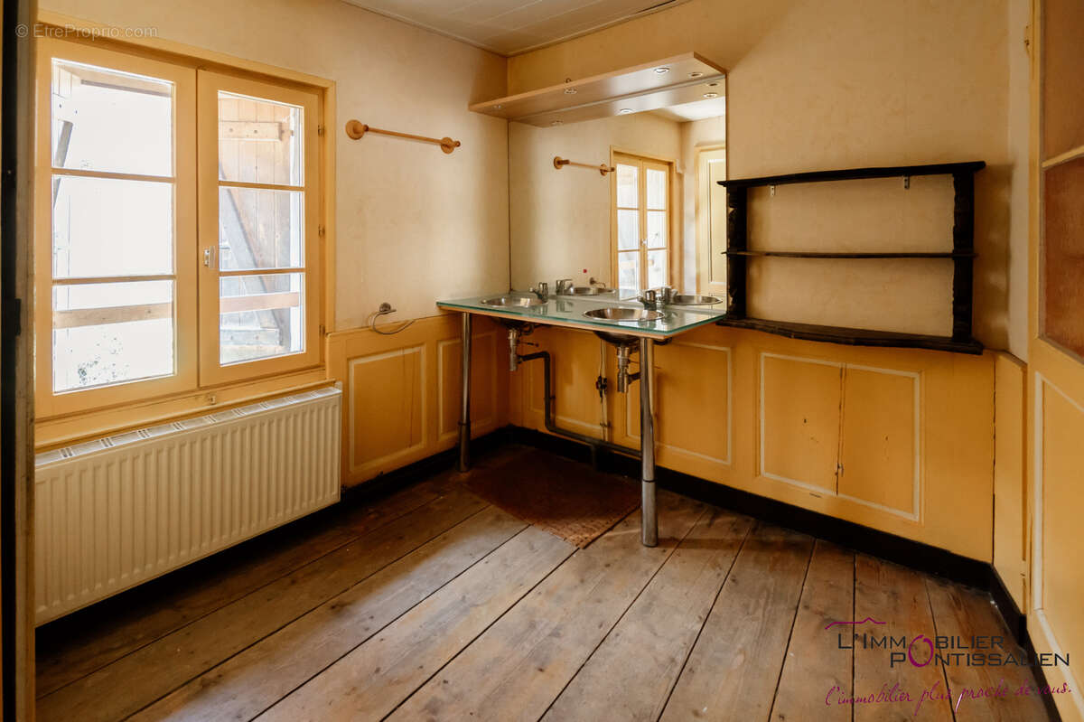Appartement à JOUGNE