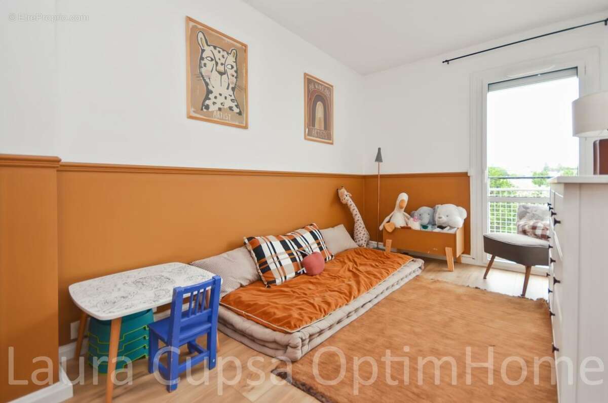 Sceaux - 8 min rer sceaux - 7p - 120, 95 m² - 2 balcons - 4e et dernier etage - 2 caves - box et parking libre dans residence fe - photo 17