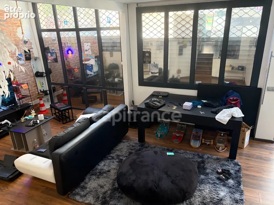 Appartement à vendre 3 pièces NICE (06), type loft soit 3400euro/m² - photo 3
