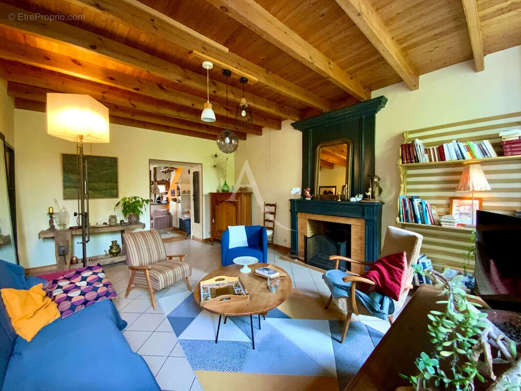 Maison Pons 6 pièce(s) 145 M² - photo 8