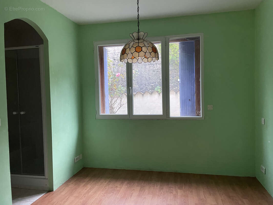 Grande maison avec 6 chambres à rénover - photo 8
