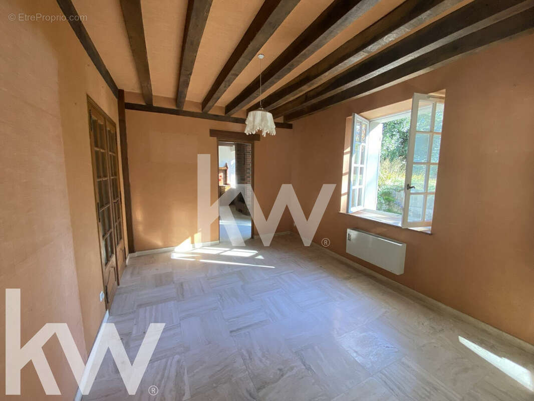 Maison 145 m² à Cernoy-En-Berry  - photo 6