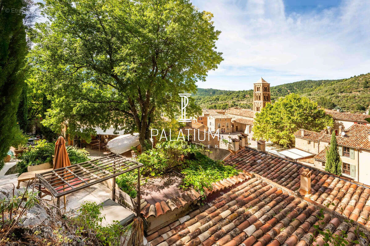 Maison à MOUSTIERS-SAINTE-MARIE