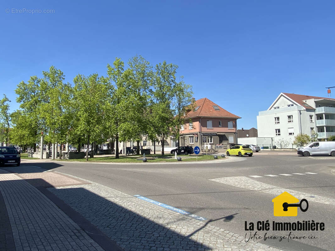 Commerce à BARTENHEIM