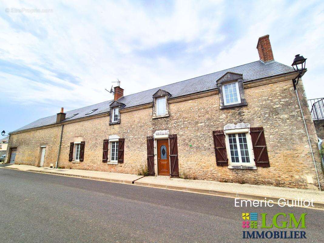 Maison à MAVES