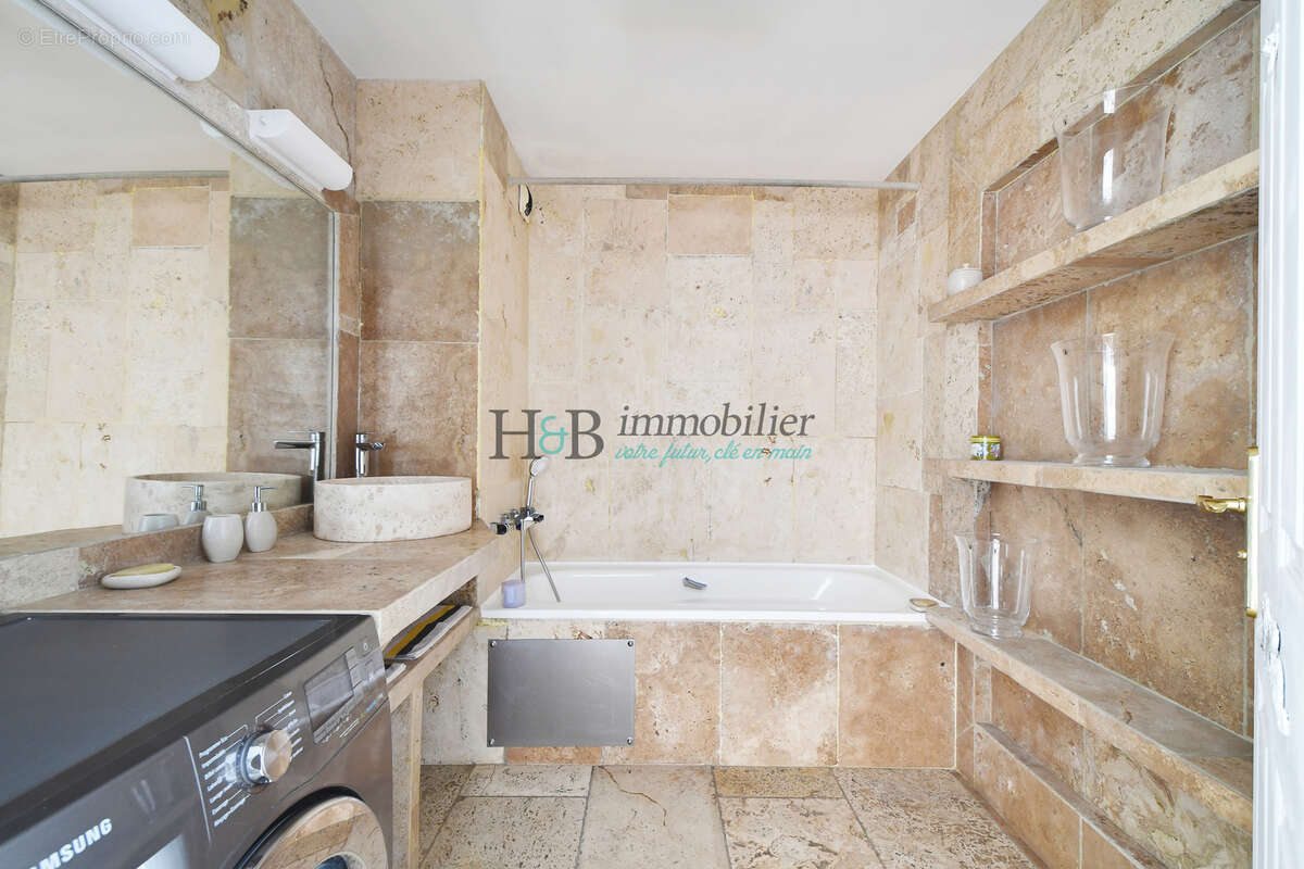 Appartement à MAISONS-ALFORT