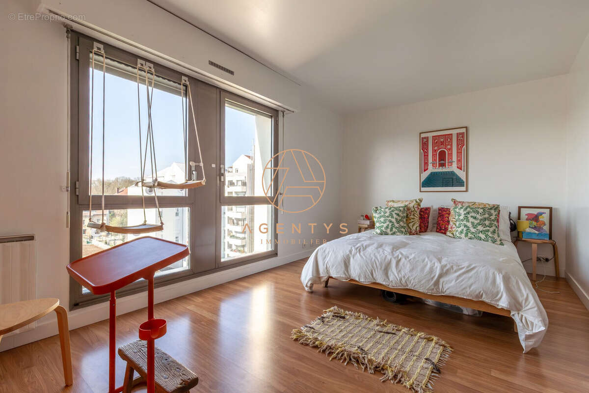 Appartement à NOGENT-SUR-MARNE