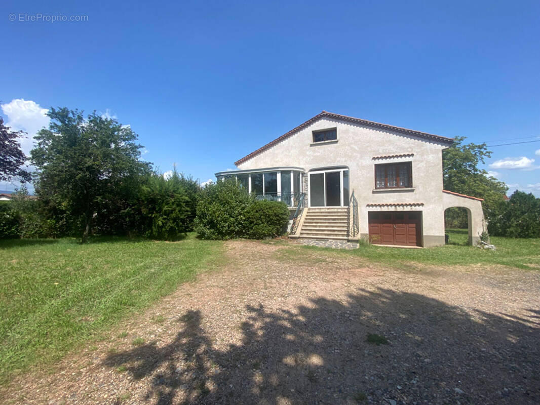 Maison à MONTBRISON