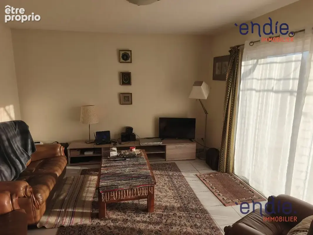 Maison 4 pièces 95 m² à vendre à Cosne-D'allier (03430) - photo 6