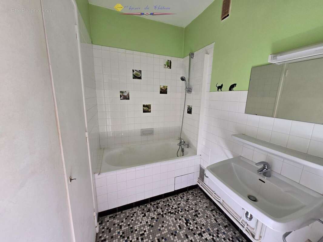 n°7 - Appartement à LA CLAYETTE