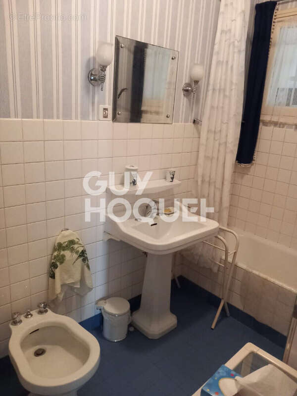 Maison à PONT-SUR-YONNE