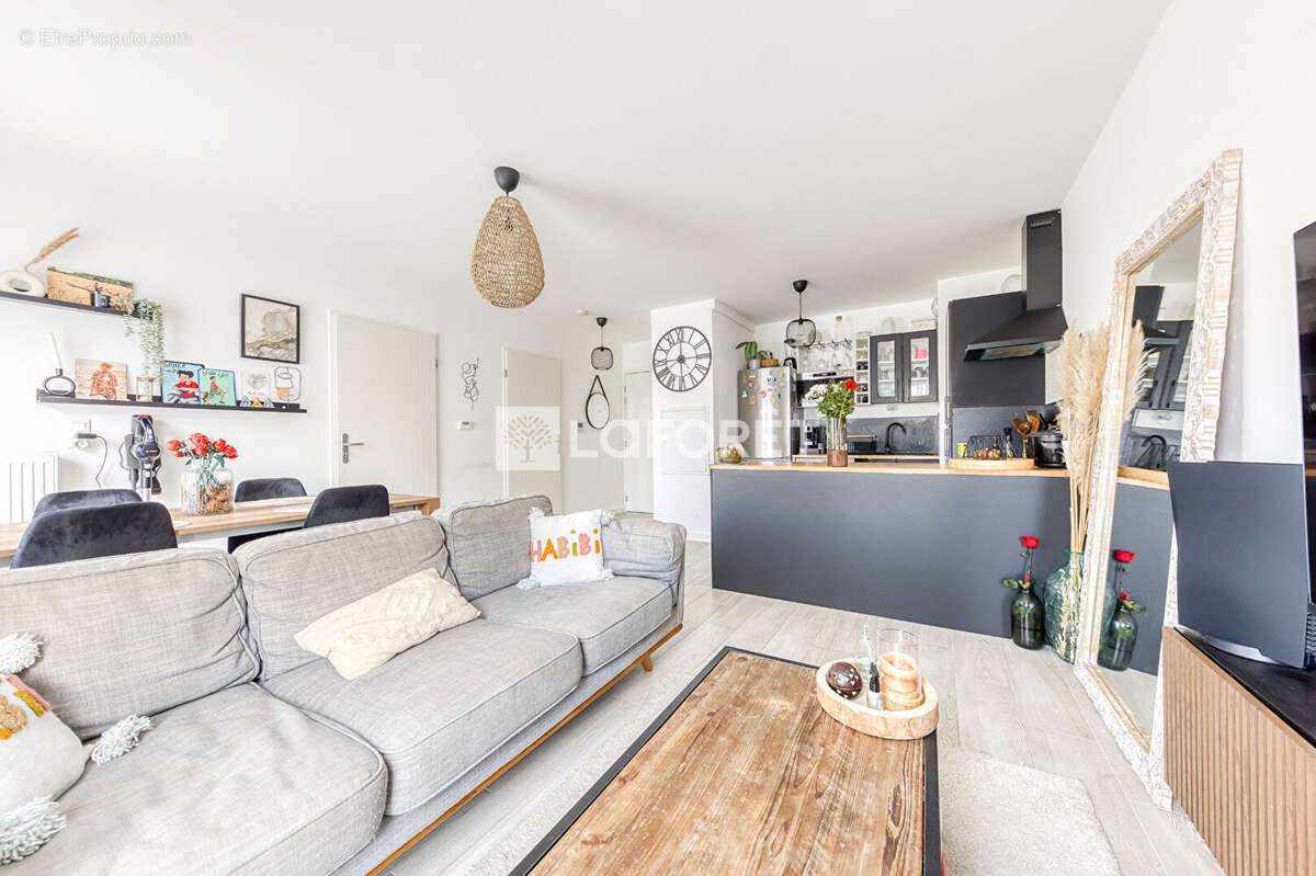 Appartement à VEMARS