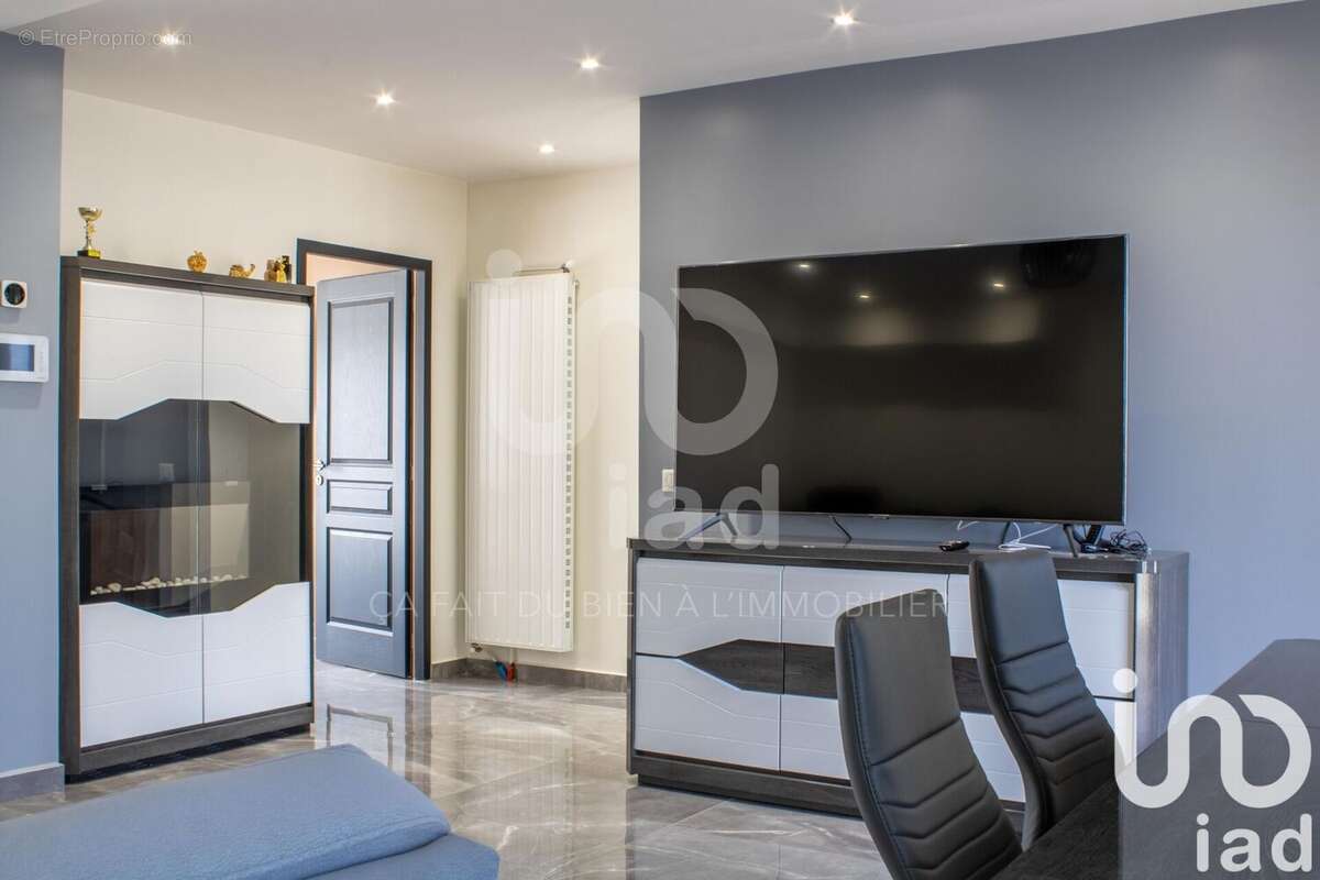 Photo 4 - Maison à MANTES-LA-VILLE