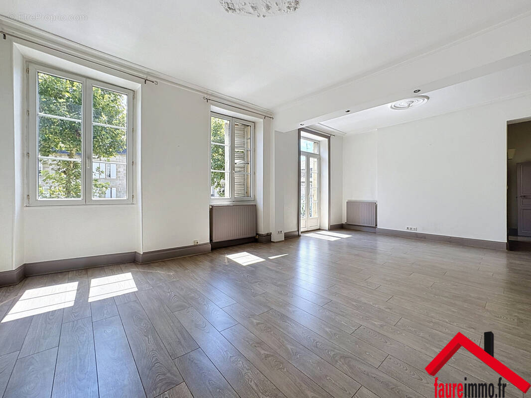 Appartement à BRIVE-LA-GAILLARDE