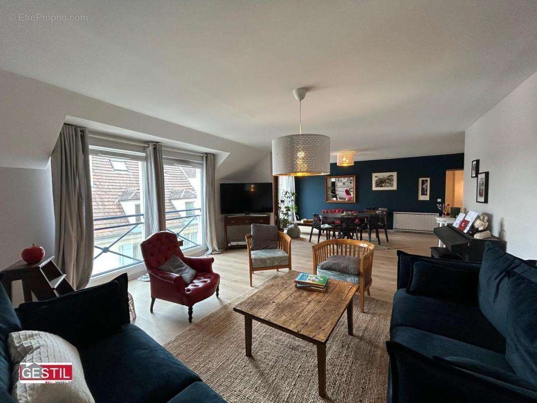Appartement à PONTOISE