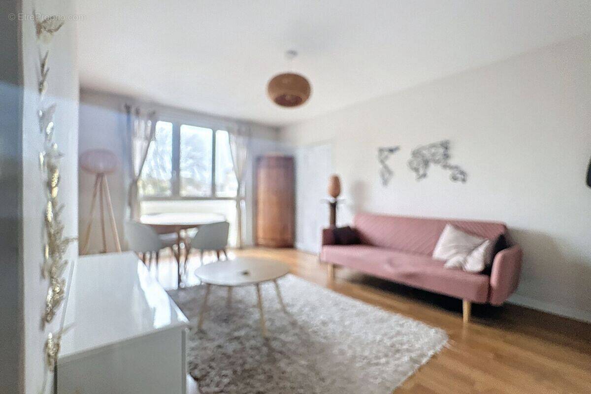 Appartement à SEVRES