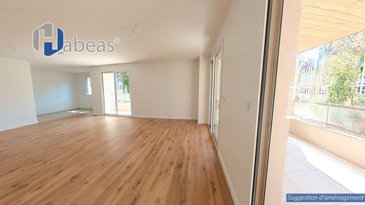 Appartement à SAINTE-FOY-LES-LYON