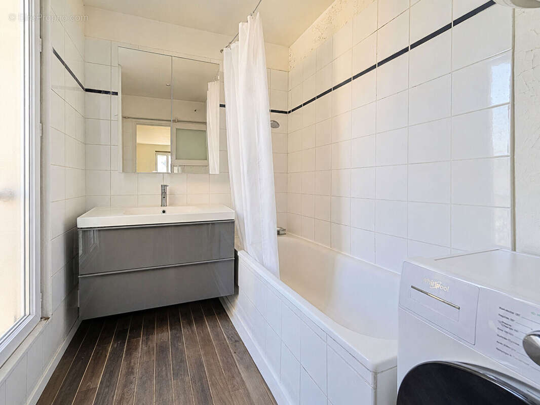 Appartement Paris duplex 2/3 pièce(s) 42 m2 Jourdain Belleville - photo 4