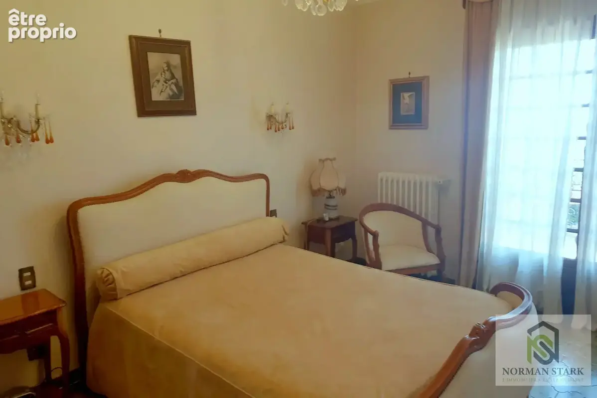 Villa 7 pièces à Aspremont avec vue mer jusqu’au Cap d’Antibes, terrain 2 850 m², au calme, à 20 min de Nice – beau potentiel de - photo 13