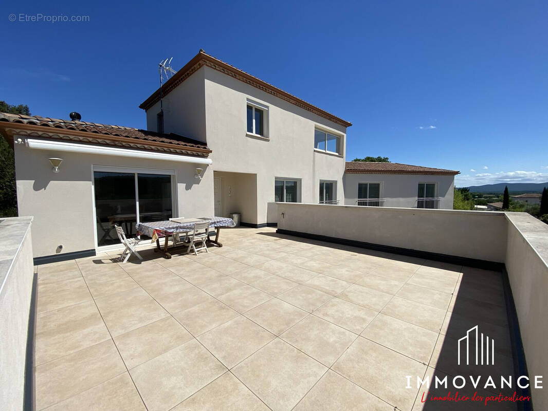 Maison à SAINT-MARTIN-DE-LONDRES