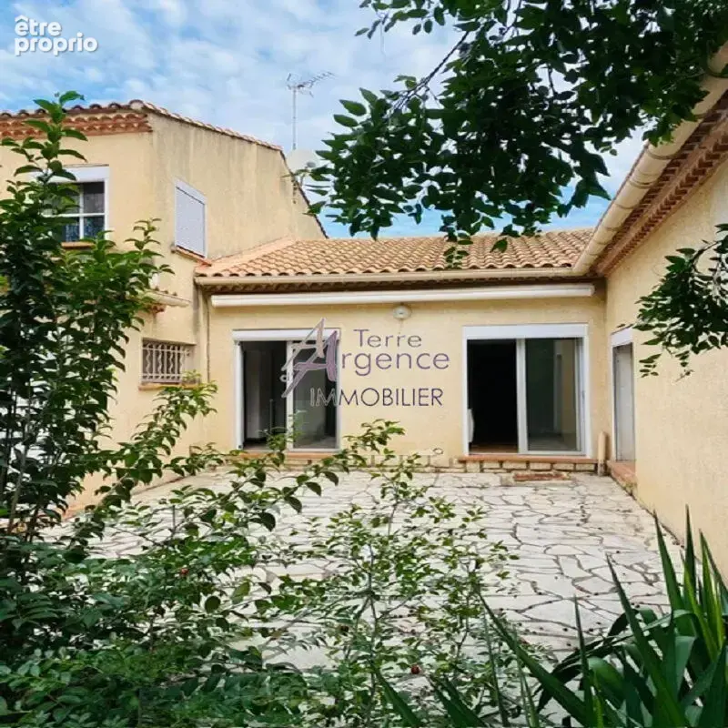 Maison à BEAUCAIRE
