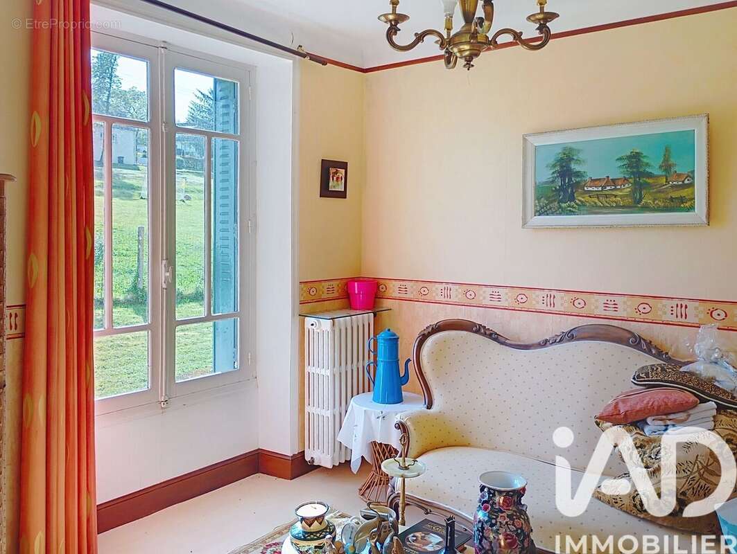 Photo 3 - Maison à CAMORS