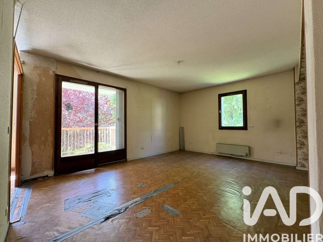Appartement 99 m² à La Rochette  - photo 5
