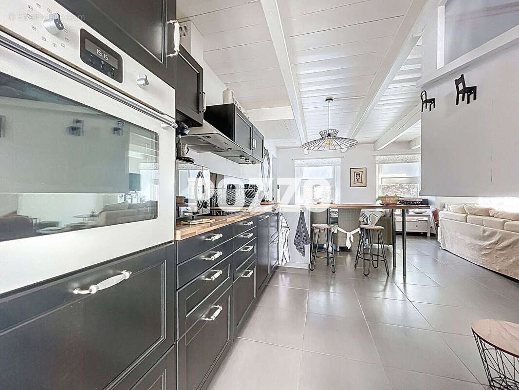 Maison Longueville 5 pièce(s) sur 382m² de terrain. - photo 3