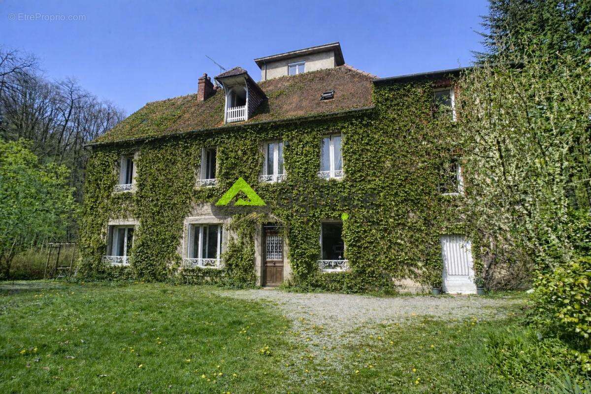 Maison à AUBUSSON