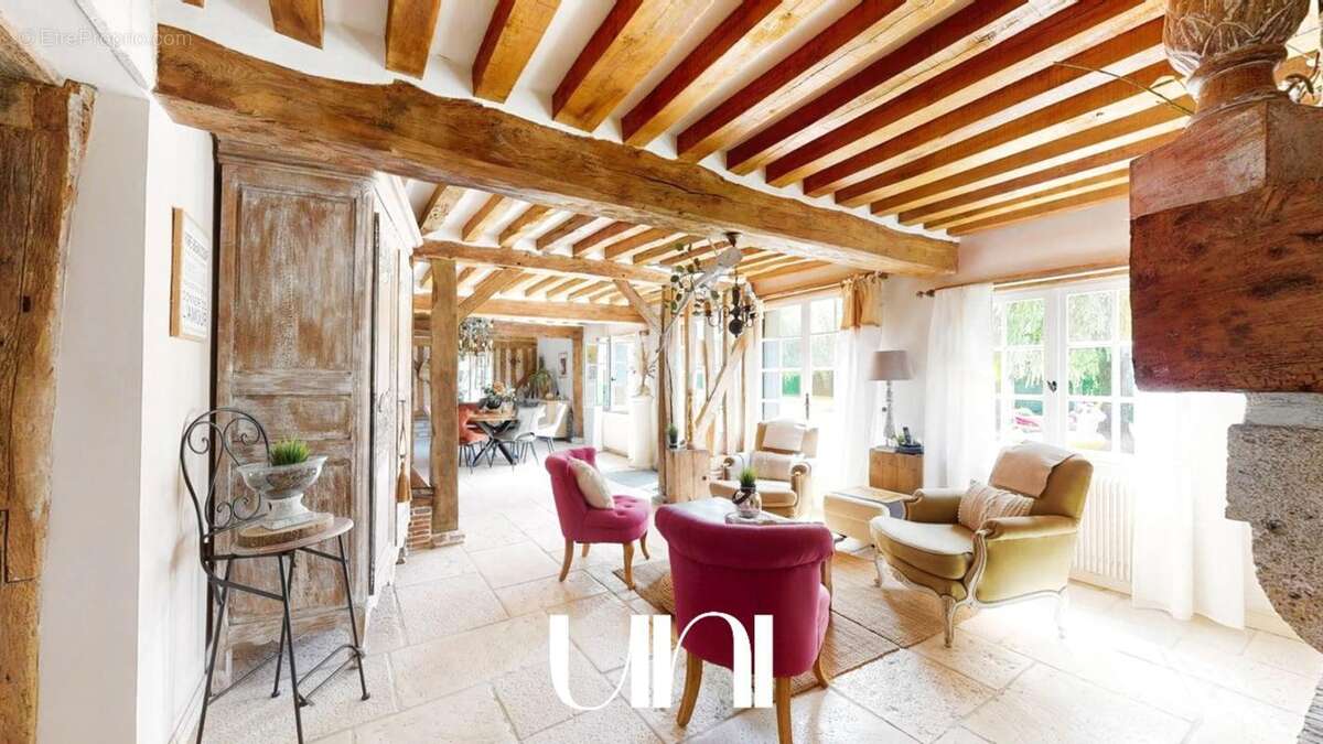 Maison 245 m² à Fauguernon  - photo 40