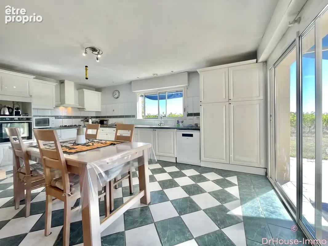 Maison 5 pièces 183 m² à vendre à Ruch (33350) - photo 8