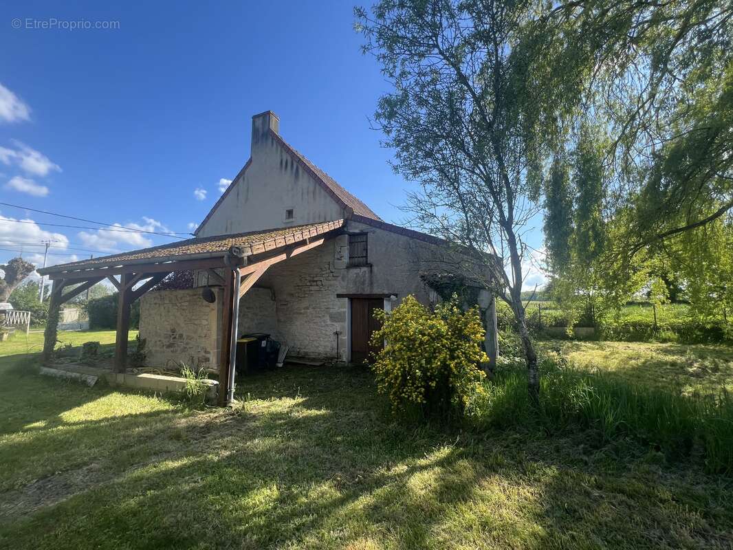 Maison à LE CHATELET