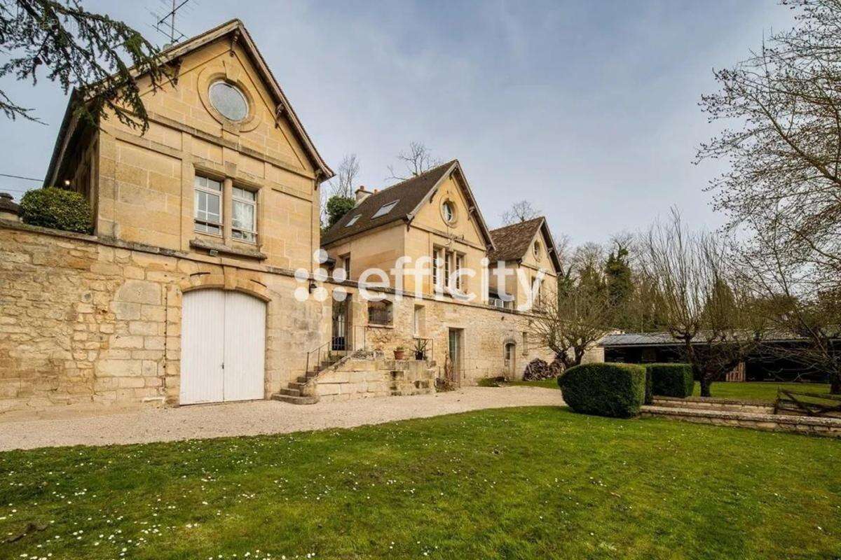 Maison 481 m² à Gouvieux  - photo 7